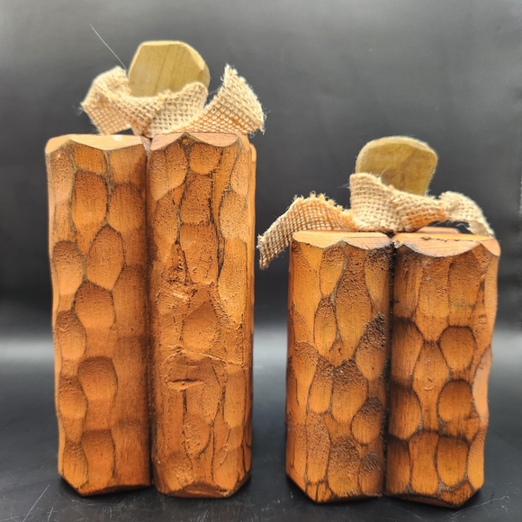 Wooden Farmhouse Primitive Pumpkins, Set of 2 - Picture 1 of 6
